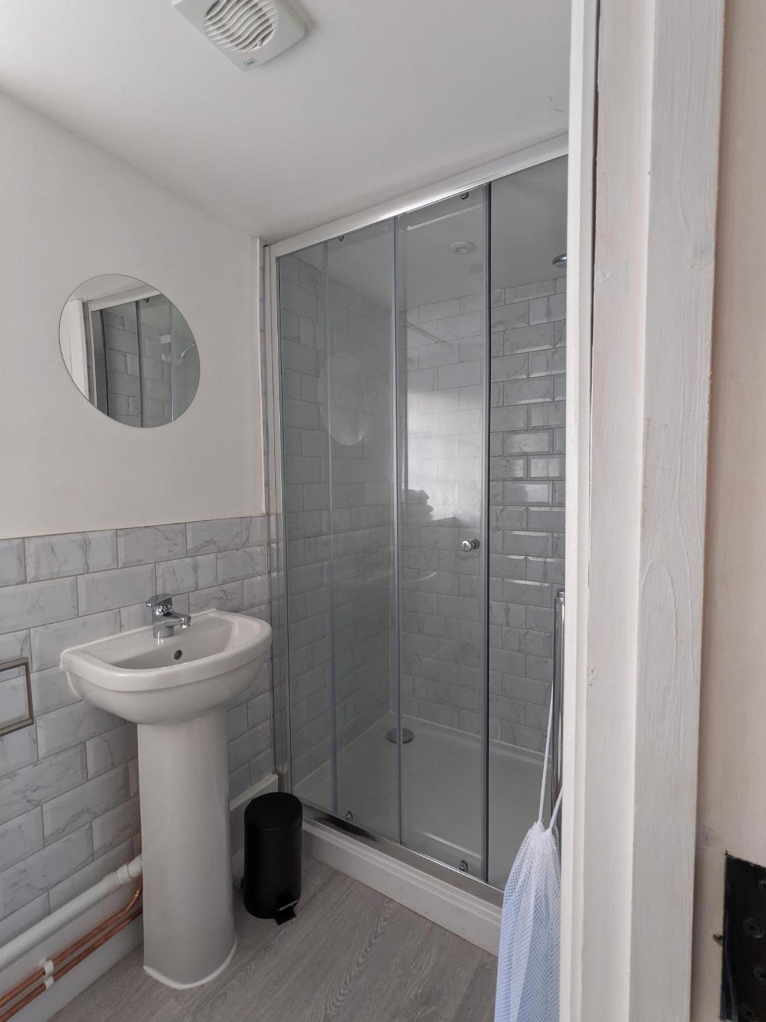Cowpers Oak Bed & Breakfast Olney Bilik gambar