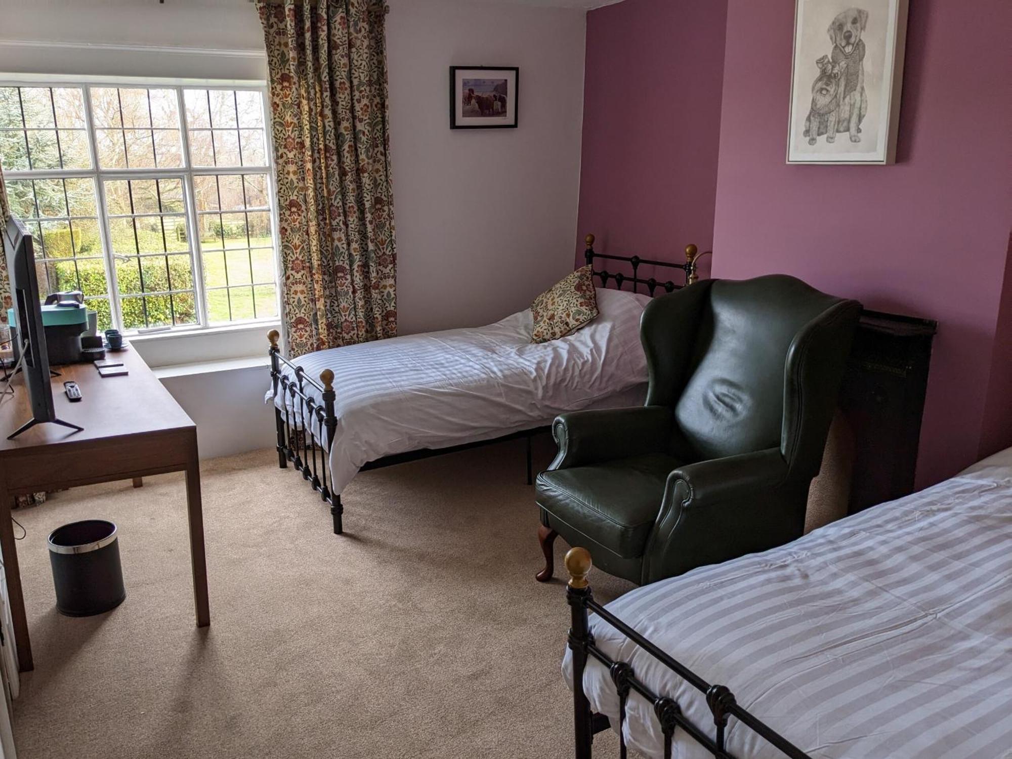 Cowpers Oak Bed & Breakfast Olney Bilik gambar